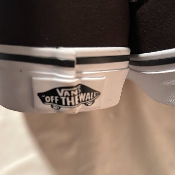 Vans Mid-Top Moon and Stars - Picture 4 of 7